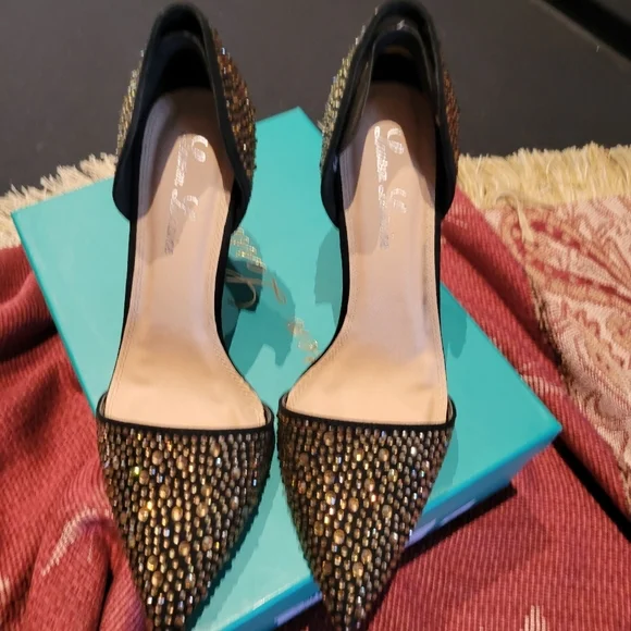 Lauren Lorraine Crystal embellished heels - Picture 4 of 7